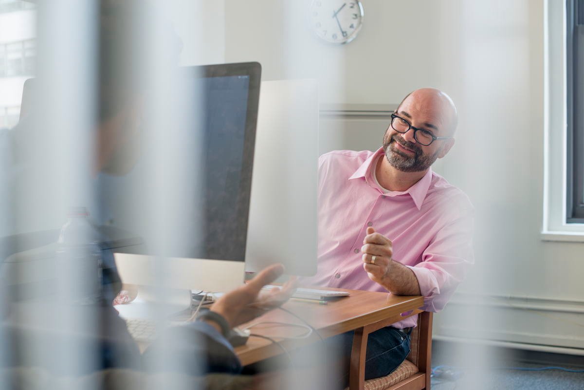 Psychoterapia systemowa – kiedy warto skorzystać i na czym polega